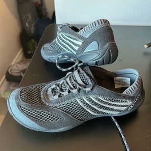 Pre-owned Merrell barefoot pace glove